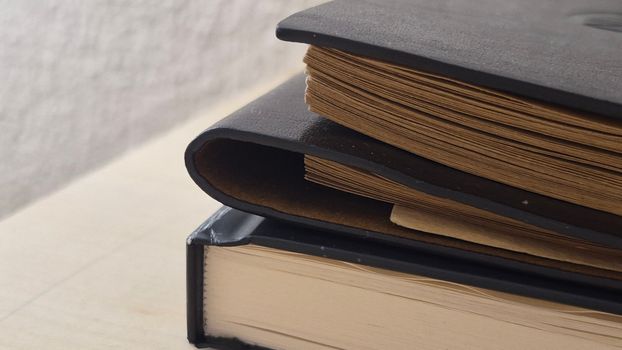 Diplomová práca, TnUAD